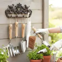 Patère murale en fonte avec oiseaux - 4 crochets L.31 x l.3,2 x H.14,9 cm