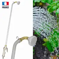 Perche d'arrosage à tête orientable