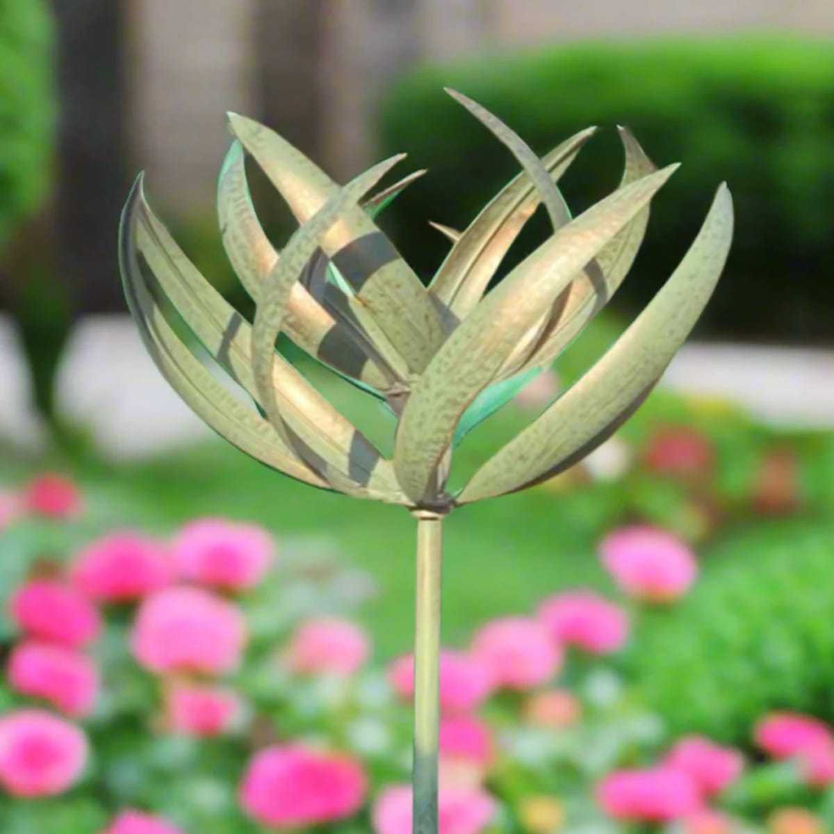 petite eolienne jardin