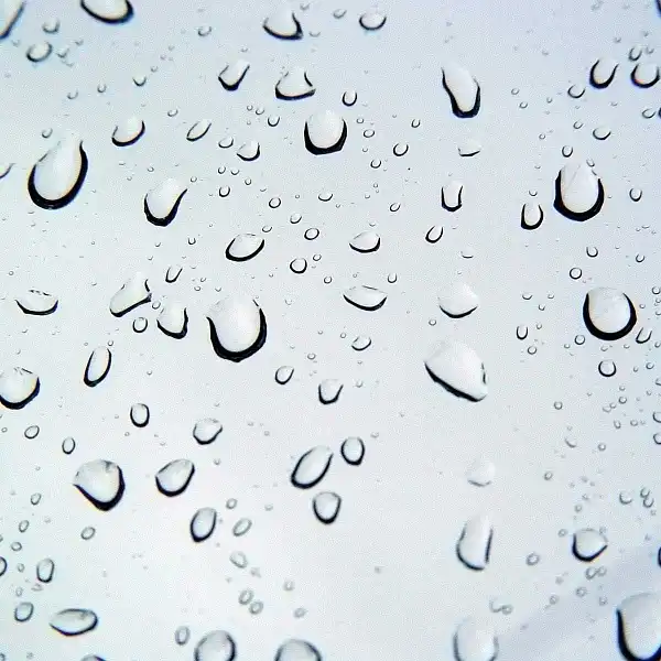 plexiglas marquise auvent maison