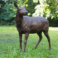 Sculpture Biche en bronze - Statue animaux de jardin H. 92cm