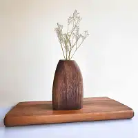 Soliflore en bois - Noyer Noir - Vase décoratif artisanal - L. 12 x l. 2,5 x H. 12 cm