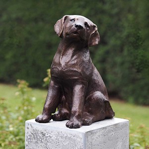 Sculpture chiot labrador assis - Statue animaux de jardin - L. 25 x l. 19 x H. 35 cm