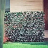 Treillis extensible décoratif en osier naturel avec feuillage synthétique L.200 x H.100cm
