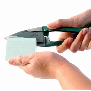 Aiguiseur sécateur et ciseau à buis