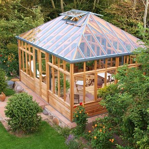 Pavillon de jardin en bois Grand Glasshouse Gabriel Ash
