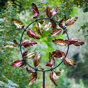 Eolienne Chatsworth Cascade en métal avec pied - Couleurs d'automne - H. 229 x l. 102cm