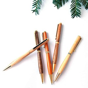 Stylo à bille en bois artisanal, encre noire